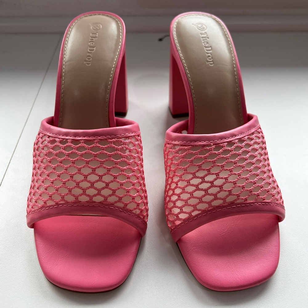 pink net mules